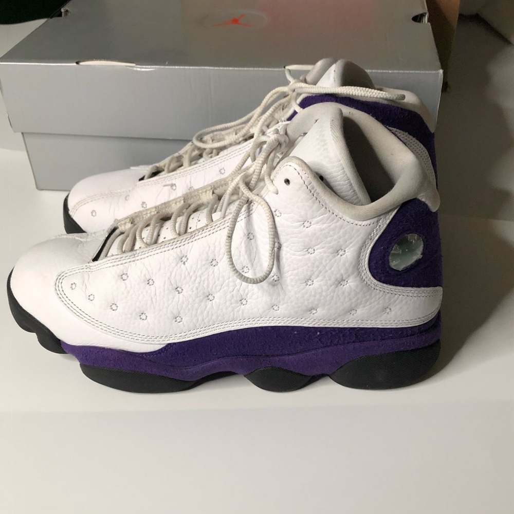 Air Jordan 13 Lakers Mens Size 10 Sneakers Shoes - Picture 4 of 9